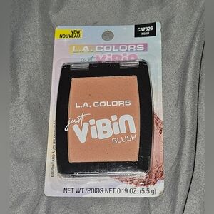 L.A. Colors Just Vibin Blush BNIB